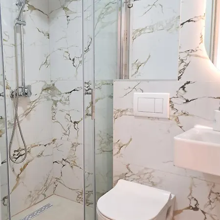 Stylish With Elegant Touches Podgorica